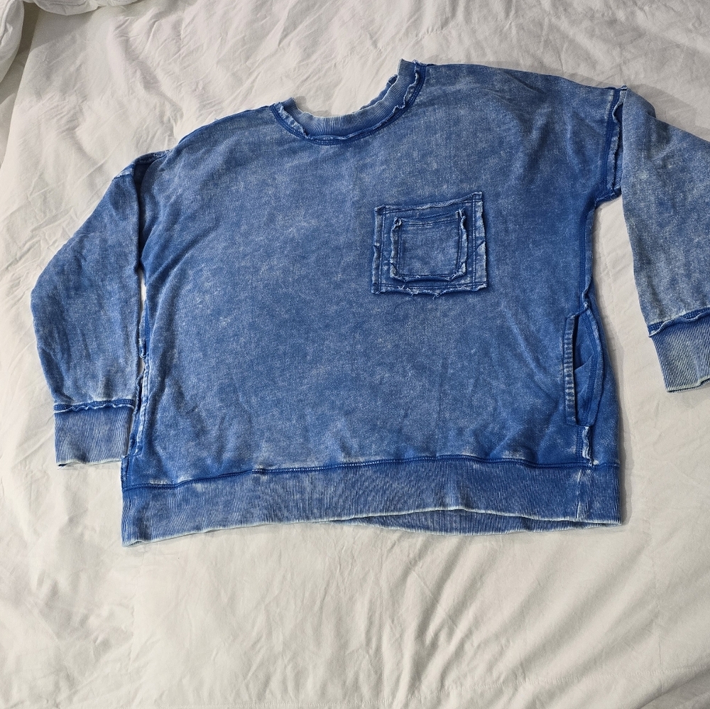 Blue Denim-Style Women's Top - Picture 1 of 8